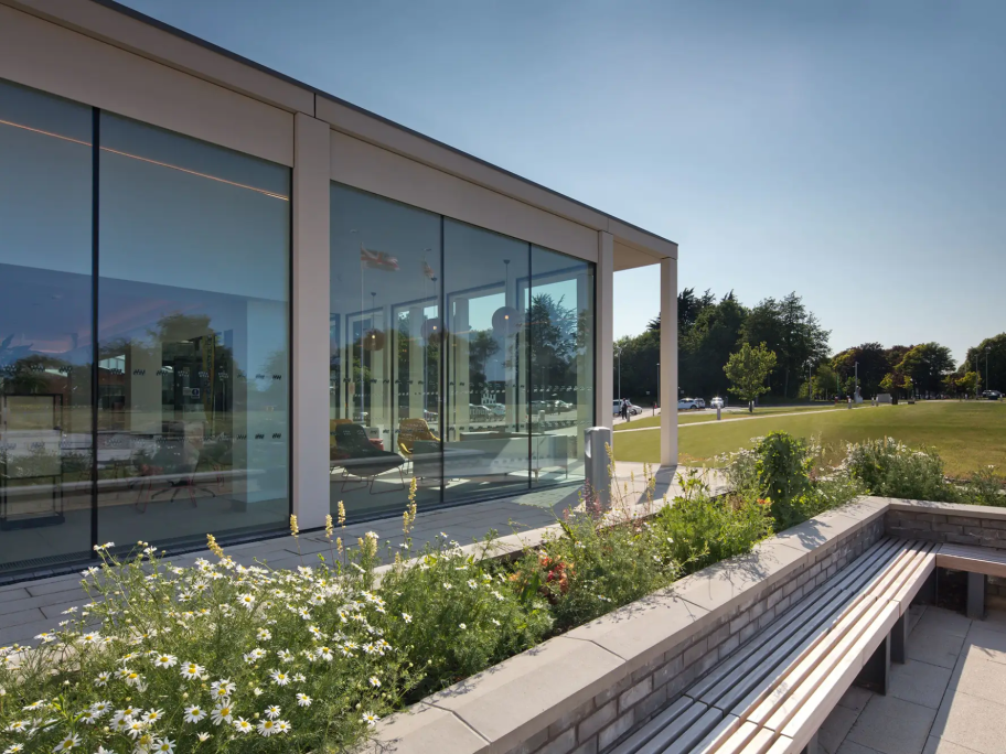 A side view of Northumberland County Hall