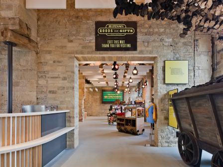 A zoomed out landscape shot of the Hopetown Darlington gift shop