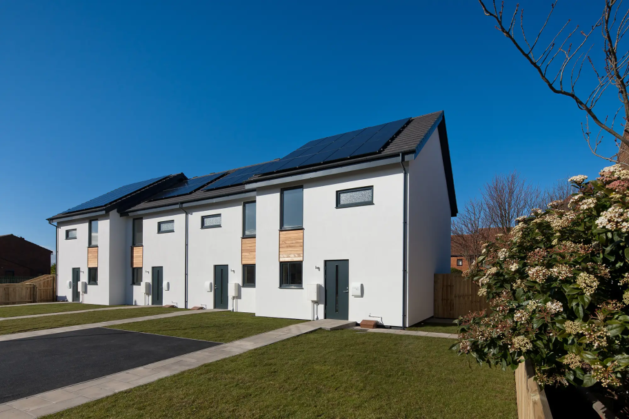 A side facing street view of Spacehus eco homes