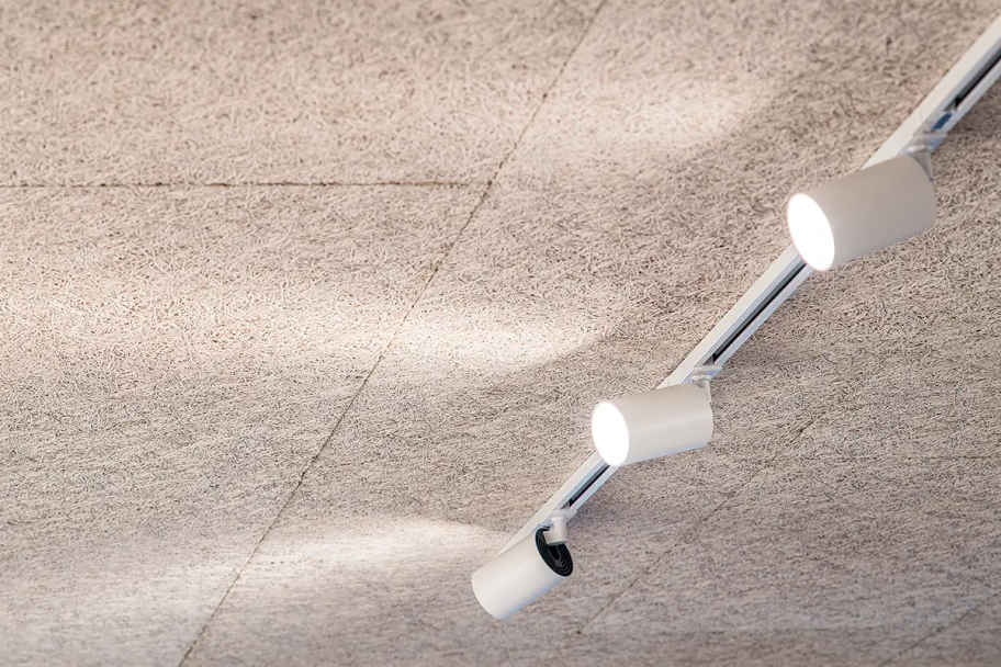 Acoustic tracking on the ceiling