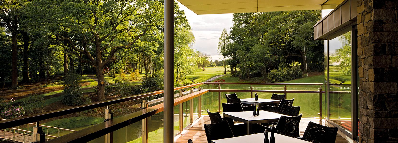 Close House Seating Deck